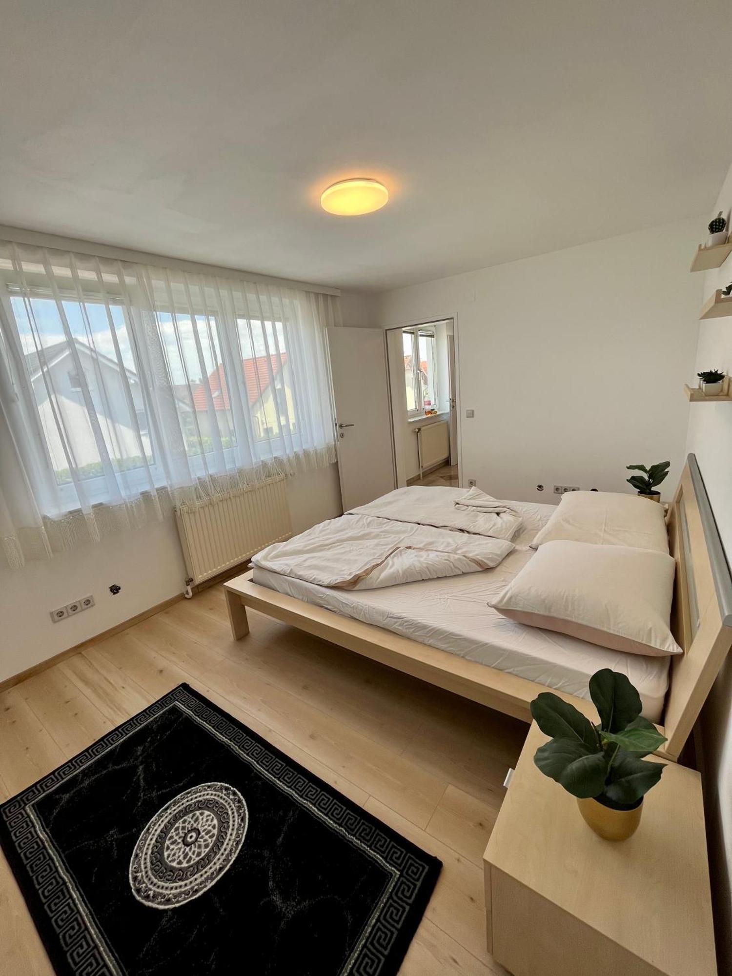 Atemberaubendes Apartment + Pool Wiedeń Zewnętrze zdjęcie